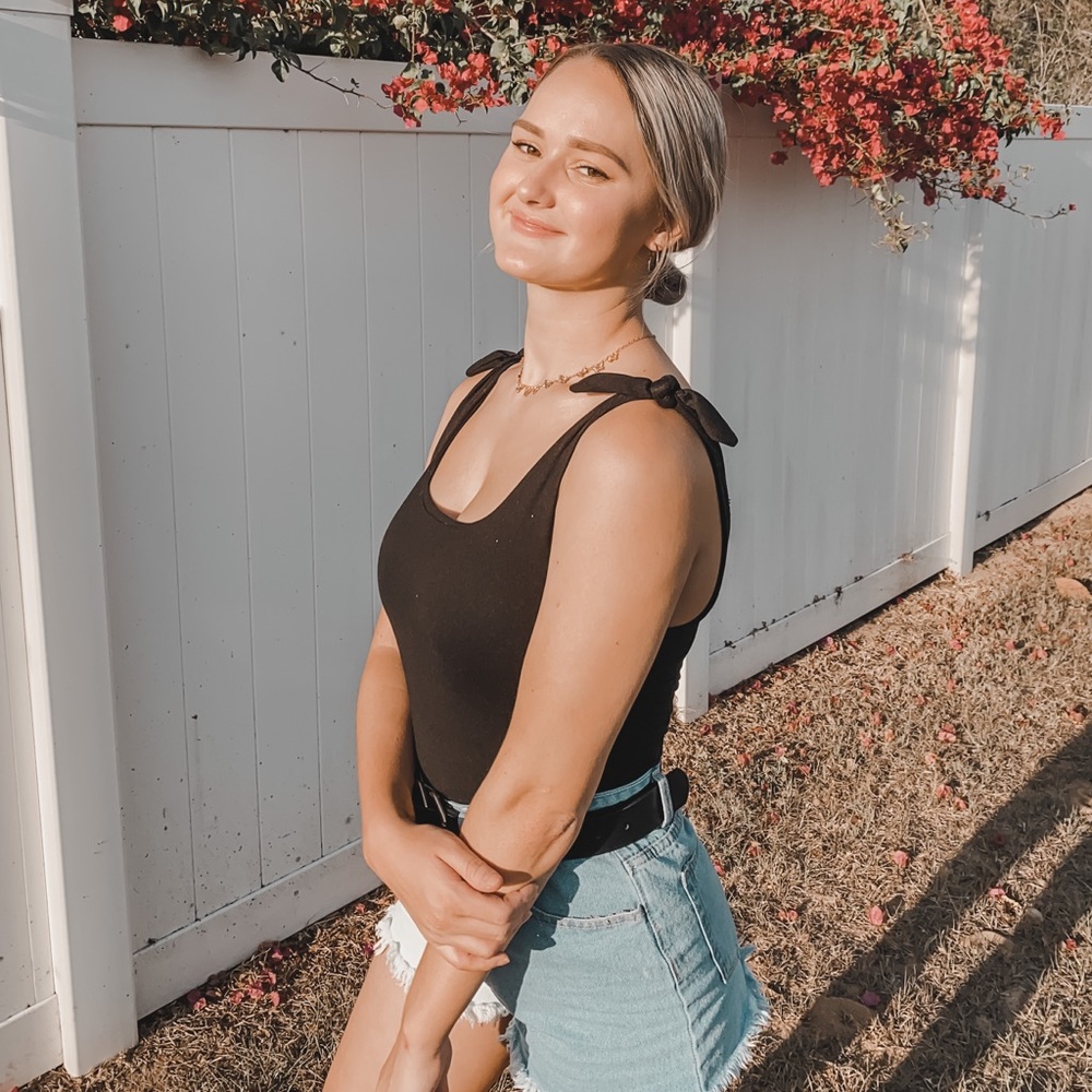 Meet your Posher, Brooke